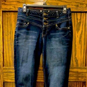 Dark wash, high-waisted, skinny jeans